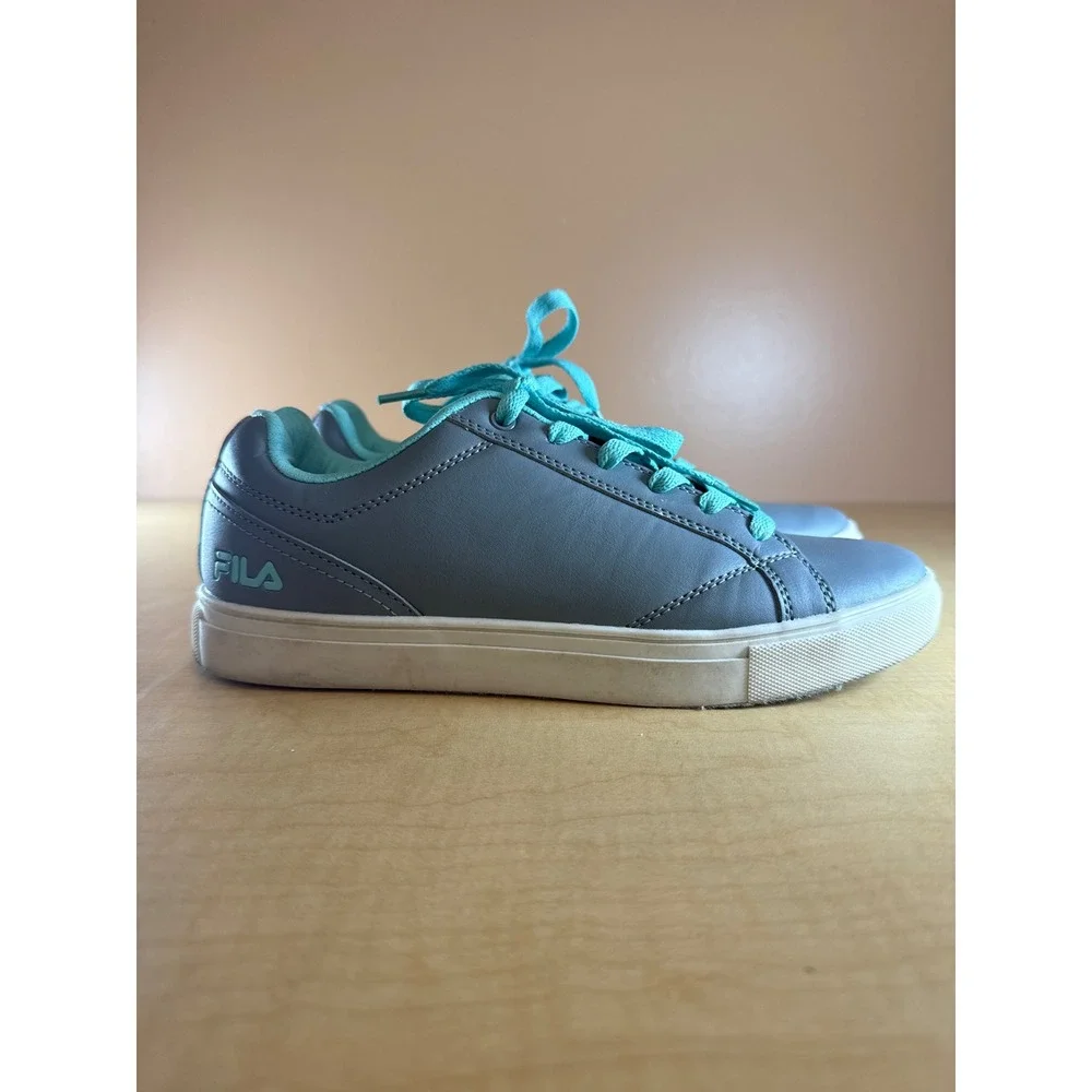 Fila Womens Gray Teal Low Top Sneakers Size 8 SC60352-253 Casual Shoes